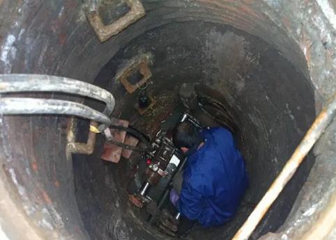 保定徐水抽化粪池公司为您分享下管道非开挖修复技术的工艺流程和操作规范